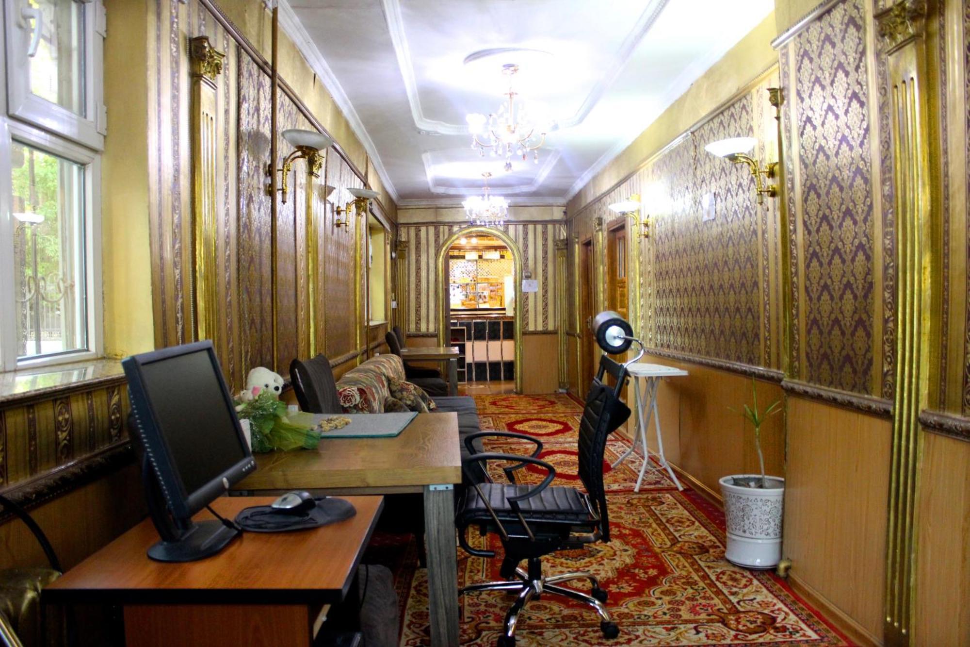 City Hostel & Tours Ulaanbaatar Eksteriør billede